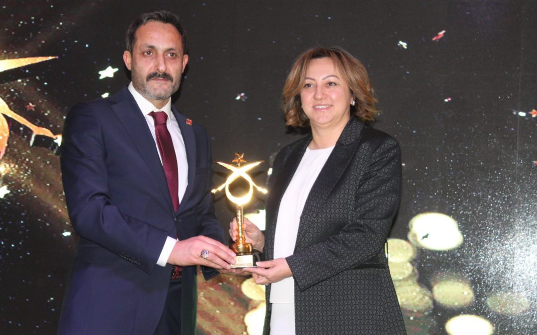Anadolu Yazarlar ve Gazeteciler Derneği’nin “Altın İmza 2019” Ödül Törenindeydim