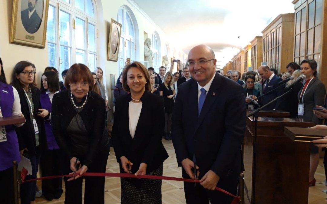 St.Petersburg Kültür Forumundaki TEDA Projesi Tanıtımını ve Göbeklitepe/Unesco Dünya Miras Listesinde Türkiye Fotoğraf Sergisinin Açılışını Yaptık