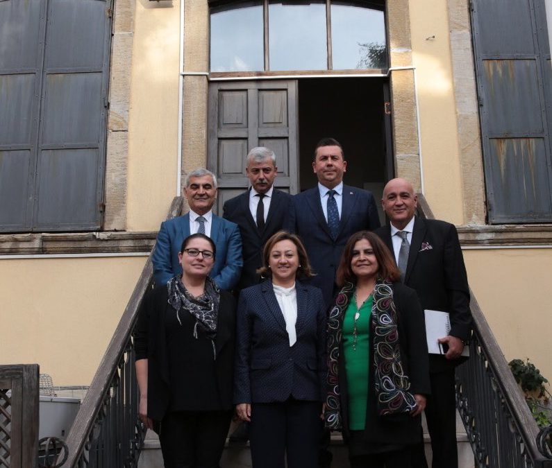 İzmir’de Bakanlığımıza Bağlı Birimleri Ziyaret Ederek Çeşitli İncelemelerde Bulundum