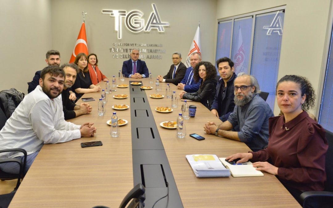 Tiyatro Kooperatifi ve Oyuncular Sendikası Temsilcileriyle Buluştuk