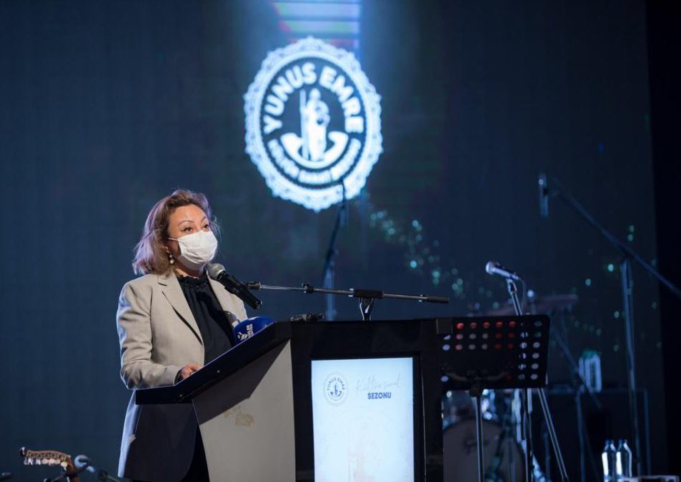 İstanbul Esenler Belediyemizin Kültür-Sanat Sezonunun Açılış Törenine Katıldım