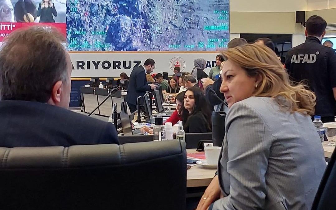 Afet ve Acil Durum Yönetimi Başkanlığında (AFAD) Gelişmeleri Takip Ediyoruz