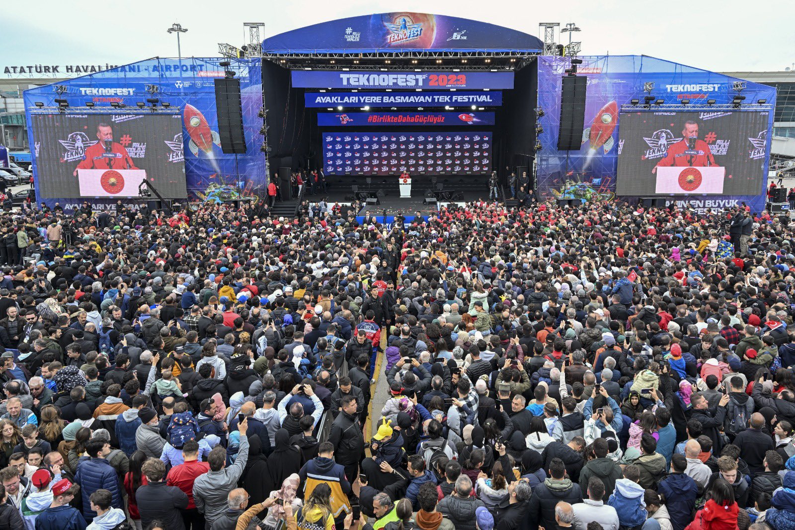 Teknofest 2023 Dünyanın En Büyük Havacılık, Uzay ve Teknoloji Festivali